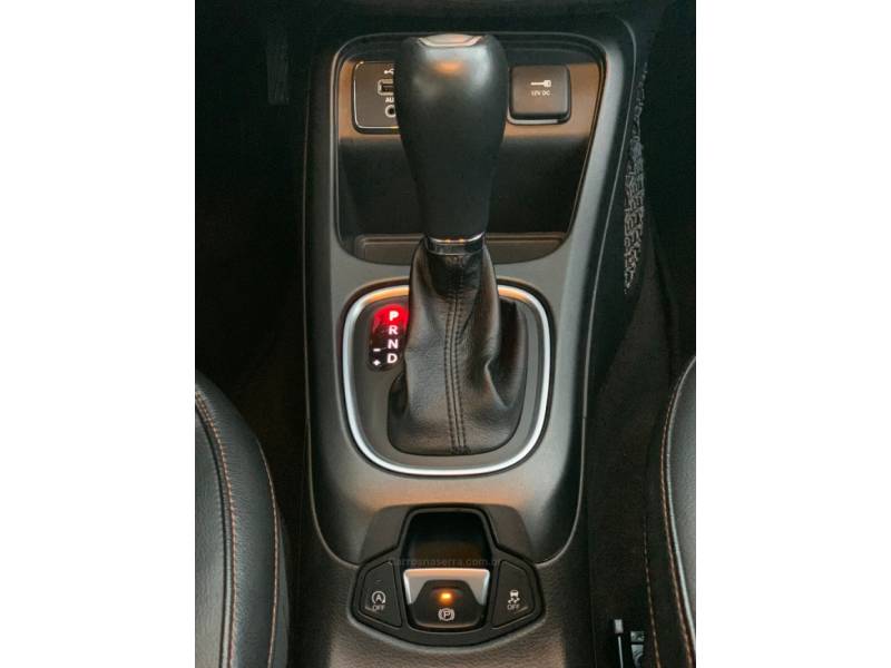 JEEP - COMPASS - 2017/2018 - Cinza - R$ 91.990,00