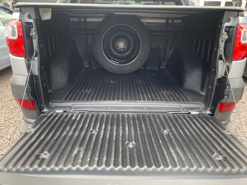 FIAT - STRADA - 2019/2020 - Prata - R$ 86.990,00