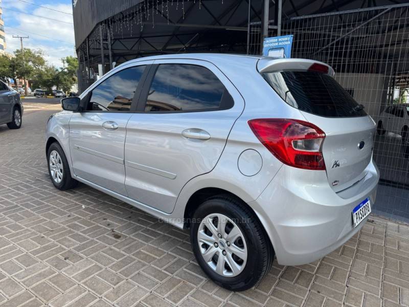 FORD - KA - 2017/2017 - Prata - R$ 43.990,00