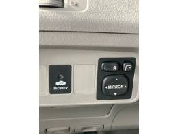 TOYOTA - COROLLA - 2013/2014 - Preta - R$ 71.990,00