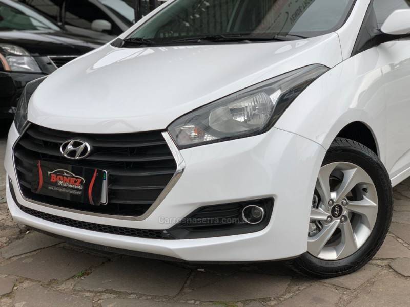 HYUNDAI - HB20 - 2016/2016 - Branca - R$ 63.990,00