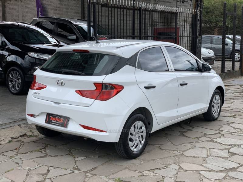 HYUNDAI - HB20 - 2019/2020 - Branca - R$ 54.990,00