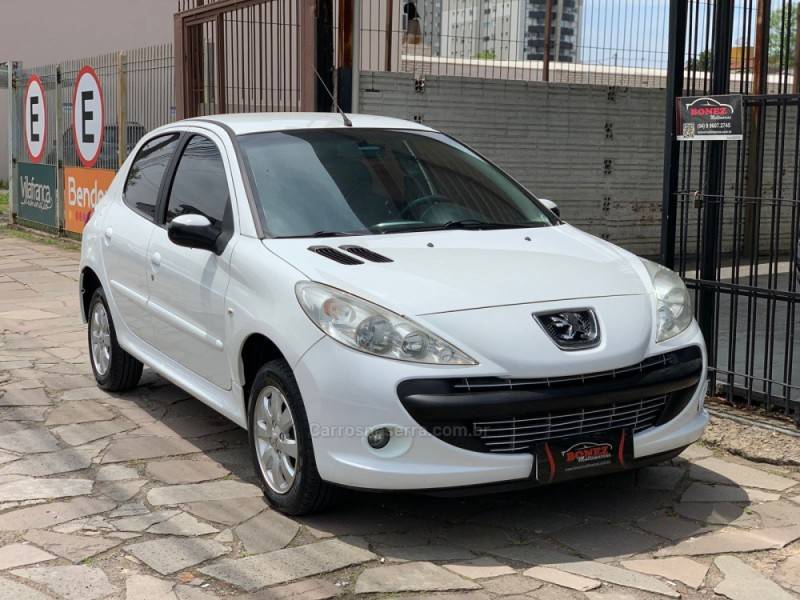 PEUGEOT - 207 - 2010/2011 - Branca - R$ 23.990,00