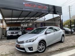 TOYOTA - COROLLA - 2014/2015 - Prata - R$ 88.990,00