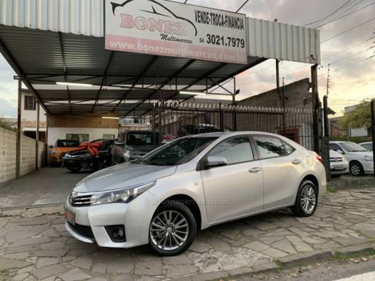 TOYOTA - COROLLA - 2015/2016 - Prata - R$ 87.990,00