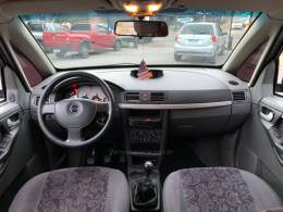 CHEVROLET - MERIVA - 2003/2004 - Preta - R$ 24.990,00