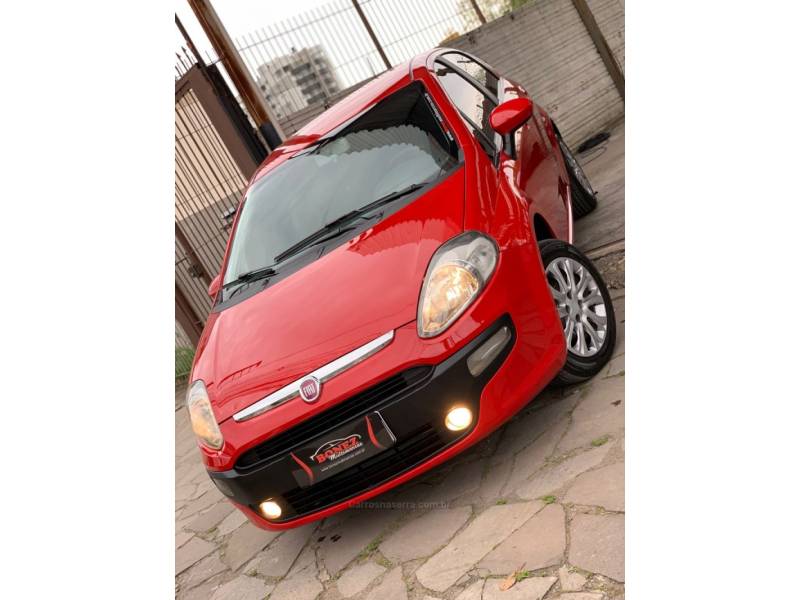 FIAT - PUNTO - 2014/2015 - Vermelha - R$ 45.500,00