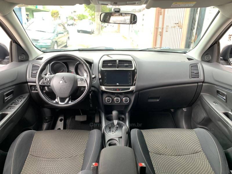 MITSUBISHI - OUTLANDER - 2020/2021 - Cinza - R$ 118.990,00