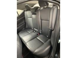 TOYOTA - COROLLA - 2017/2018 - Preta - R$ 105.990,00