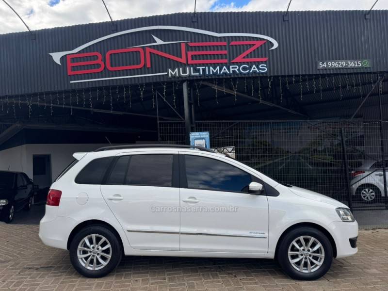 VOLKSWAGEN - SPACEFOX - 2012/2013 - Branca - R$ 44.990,00