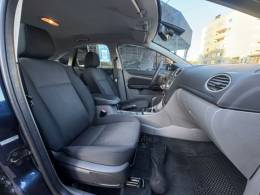 FORD - FOCUS - 2010/2011 - Azul - R$ 44.990,00