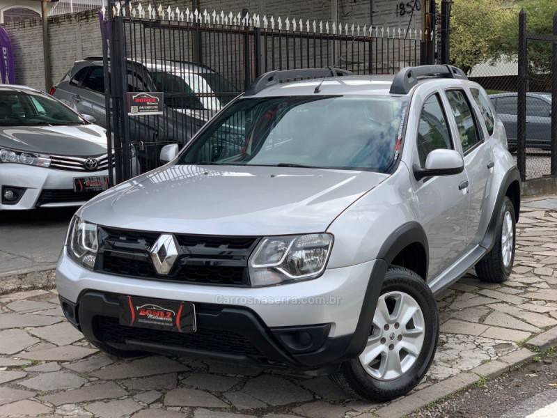 RENAULT - DUSTER - 2017/2018 - Prata - R$ 66.990,00