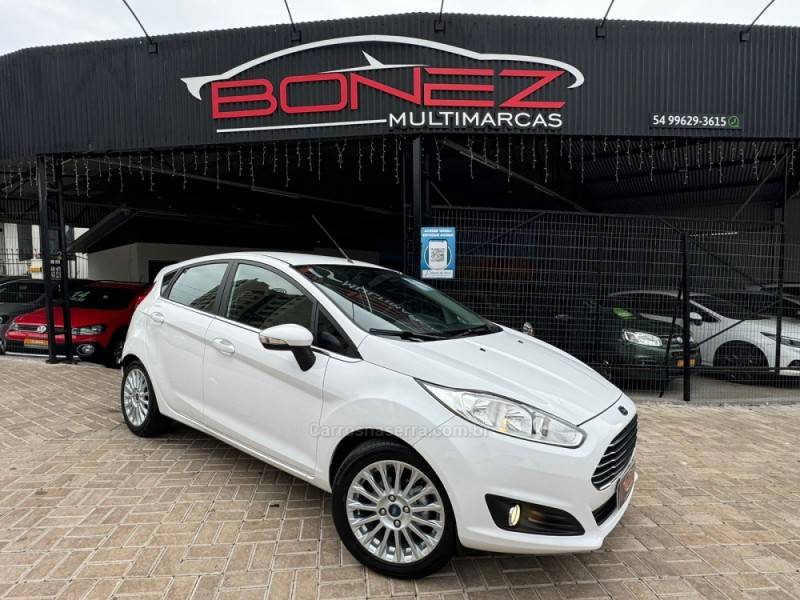 FORD - FIESTA - 2015/2015 - Branca - R$ 54.990,00