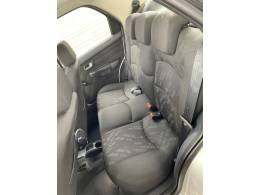 FIAT - SIENA - 2010/2011 - Prata - R$ 33.500,00