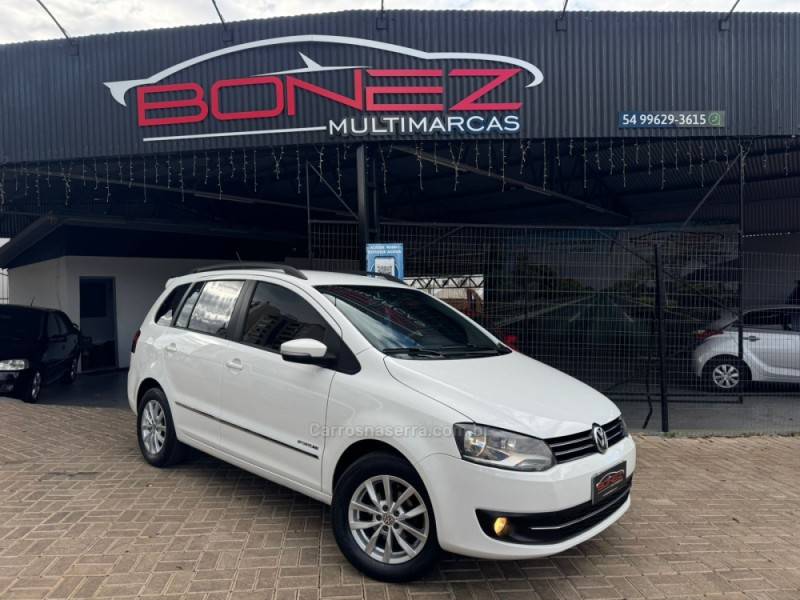 VOLKSWAGEN - SPACEFOX - 2012/2013 - Branca - R$ 44.990,00