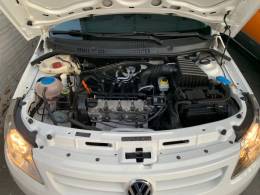 VOLKSWAGEN - SAVEIRO - 2010/2011 - Branca - R$ 44.990,00