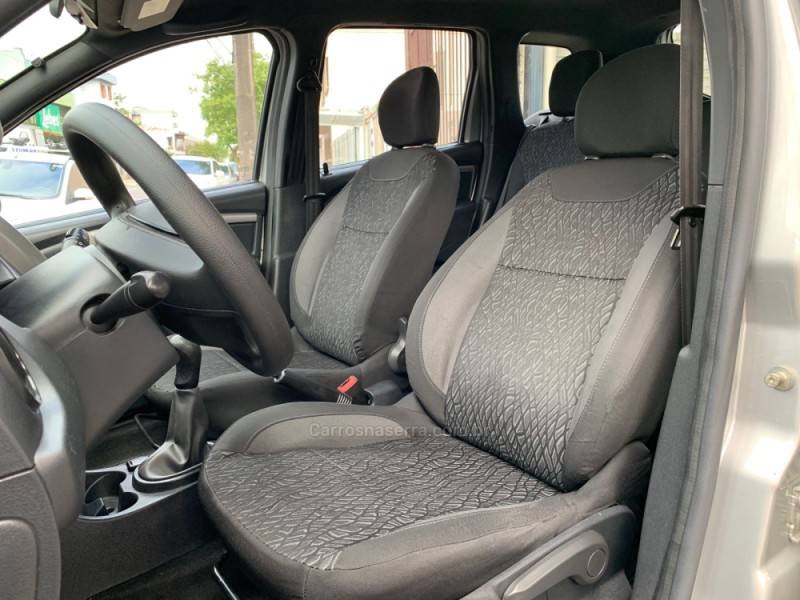 RENAULT - DUSTER - 2017/2018 - Prata - R$ 66.990,00