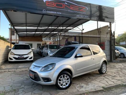 FORD - KA - 2012/2013 - Prata - R$ 29.990,00