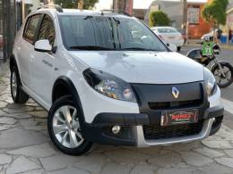 RENAULT - SANDERO - 2014/2014 - Branca - R$ 43.990,00