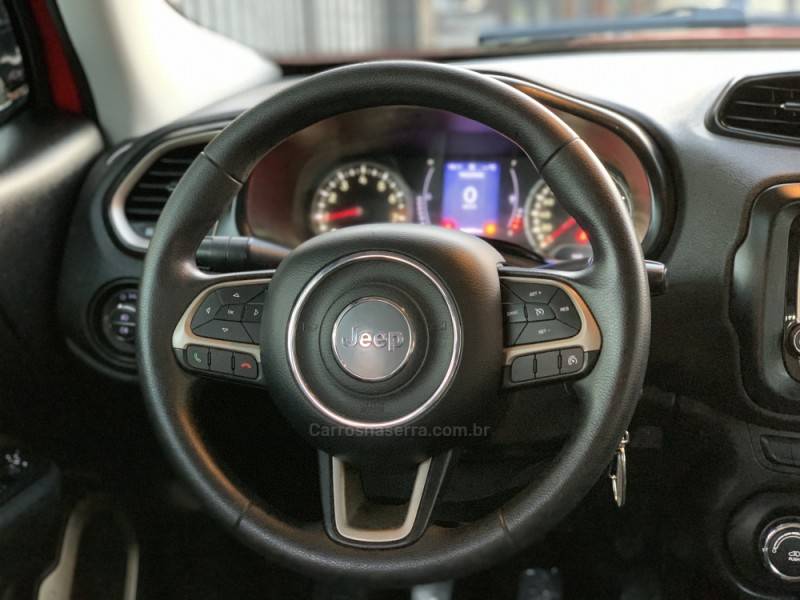 JEEP - RENEGADE - 2016/2017 - Vermelha - R$ 65.990,00