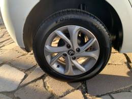 CITROËN - C3 - 2014/2015 - Branca - R$ 39.990,00