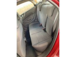 FORD - FIESTA - 2013/2014 - Vermelha - R$ 45.990,00