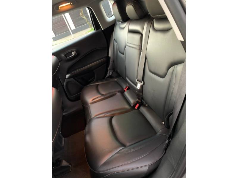 JEEP - COMPASS - 2017/2018 - Cinza - R$ 91.990,00