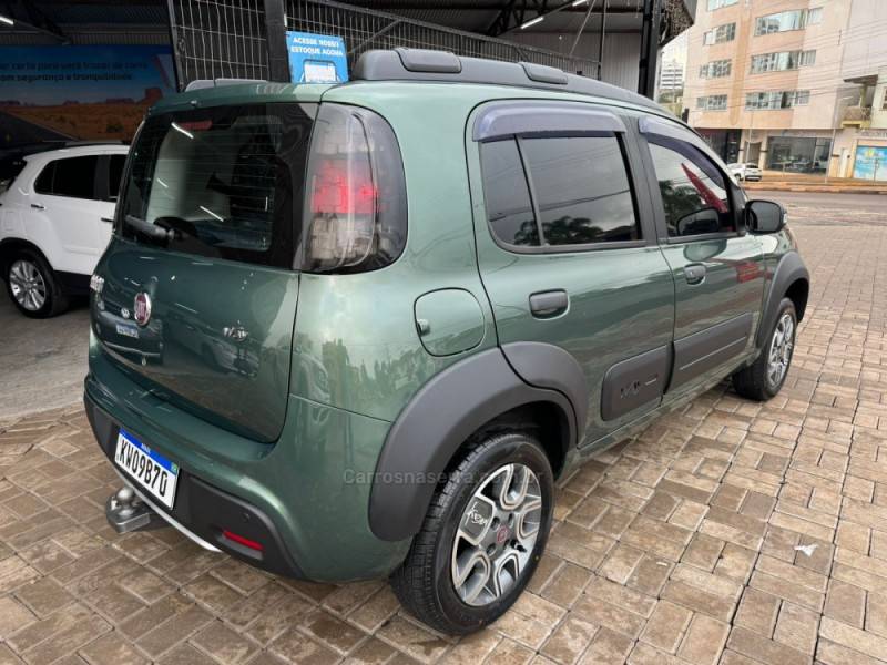 FIAT - UNO - 2015/2015 - Verde - R$ 47.990,00