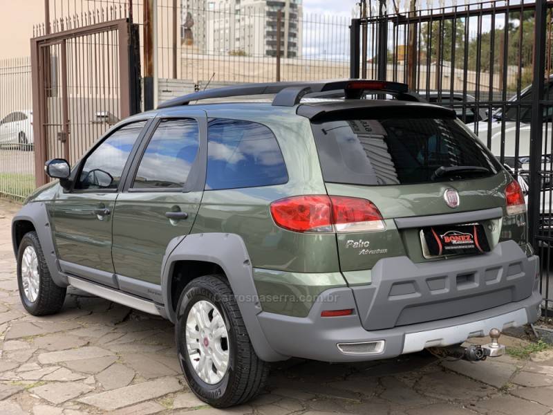 FIAT - PALIO - 2008/2009 - Verde - R$ 37.990,00