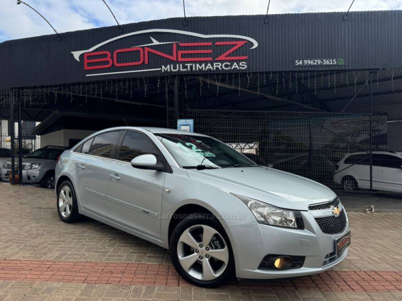 CHEVROLET - CRUZE - 2012/2012 - Prata - R$ 53.990,00