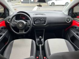 VOLKSWAGEN - UP - 2016/2017 - Vermelha - R$ 42.990,00