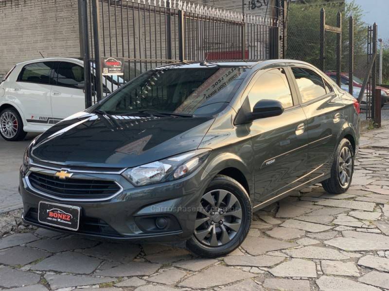 CHEVROLET - PRISMA - 2017/2018 - Cinza - R$ 68.990,00