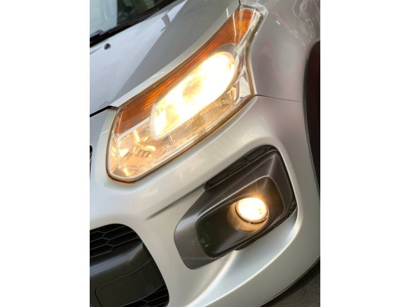 CITROËN - C3 AIRCROSS - 2010/2011 - Prata - R$ 35.990,00