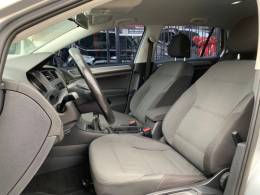 VOLKSWAGEN - GOLF - 2013/2014 - Prata - R$ 69.990,00