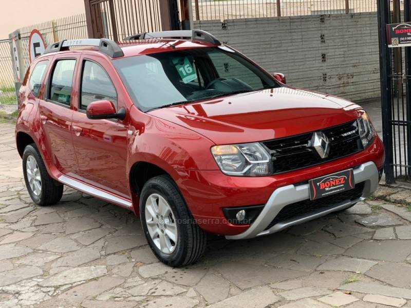 RENAULT - DUSTER - 2015/2016 - Vermelha - R$ 60.990,00