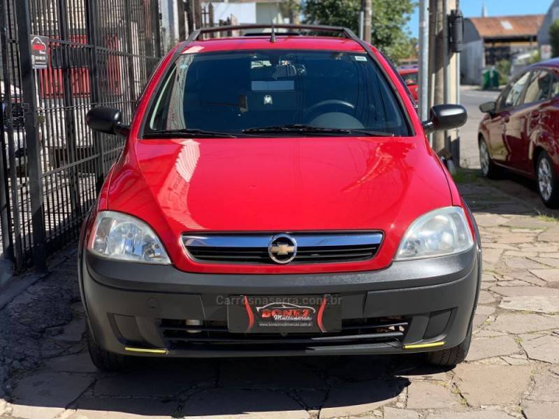CHEVROLET - MONTANA - 2009/2010 - Vermelha - R$ 37.990,00
