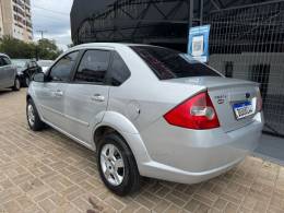 FORD - FIESTA - 2008/2009 - Branca - R$ 29.990,00