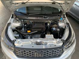 FIAT - ARGO - 2021/2022 - Prata - R$ 56.990,00