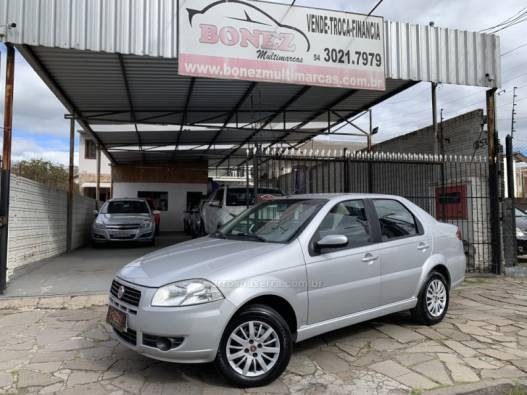 FIAT - SIENA - 2010/2011 - Prata - R$ 33.500,00
