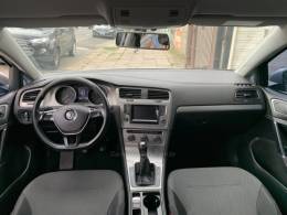 VOLKSWAGEN - GOLF - 2013/2014 - Prata - R$ 69.990,00
