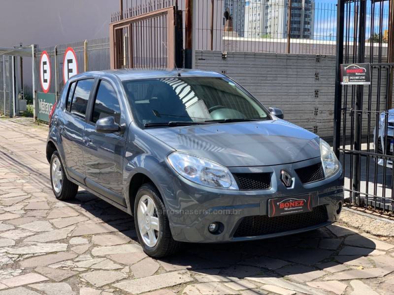 RENAULT - SANDERO - 2010/2011 - Cinza - R$ 31.990,00