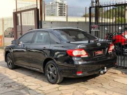 TOYOTA - COROLLA - 2013/2014 - Preta - R$ 70.990,00