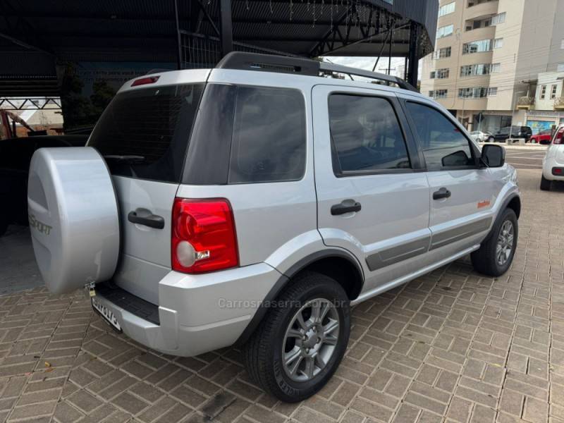 FORD - ECOSPORT - 2012/2012 - Prata - R$ 45.990,00