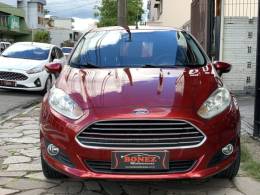 FORD - FIESTA - 2013/2014 - Vermelha - R$ 45.990,00