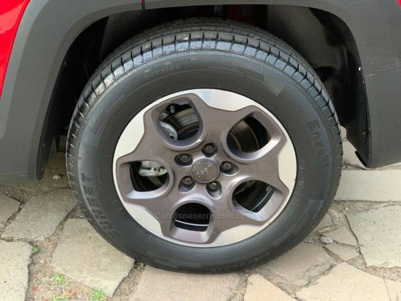 JEEP - RENEGADE - 2015/2016 - Vermelha - R$ 71.990,00