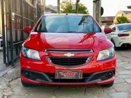 CHEVROLET - ONIX - 2014/2015 - Vermelha - R$ 49.990,00