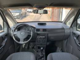 CHEVROLET - MERIVA - 2006/2007 - Prata - R$ 19.990,00