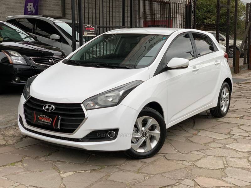 HYUNDAI - HB20 - 2016/2016 - Branca - R$ 63.990,00