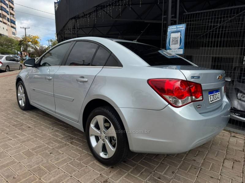 CHEVROLET - CRUZE - 2012/2012 - Prata - R$ 53.990,00