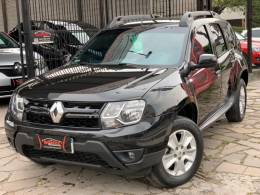 RENAULT - DUSTER - 2017/2018 - Preta - R$ 68.990,00